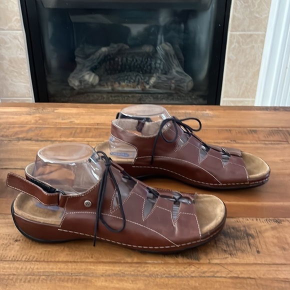 WOLKY walking shoes - Picture 3 of 7